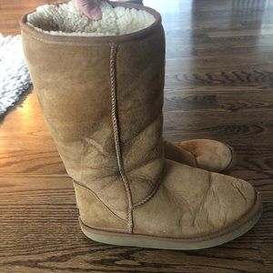 Brown tall Ugg boots